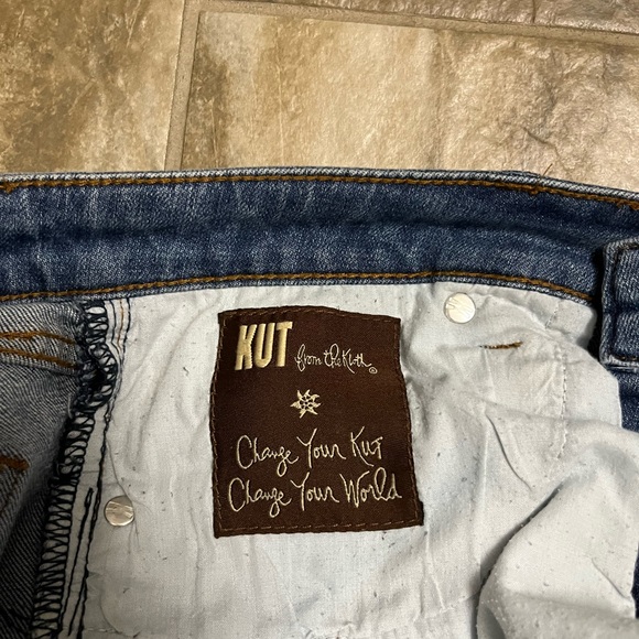 Kut from the Kloth Boyfriend Jeans - Picture 9 of 12